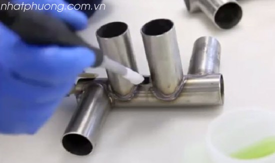 máy đánh bóng inox