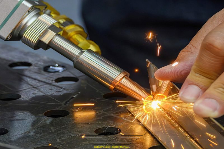 Những Lỗi Hàn Nào Có Thể Xảy Ra Trong Quá Trình Hàn Laser? Cách Khắc Phục Hiệu Quả Nhất Sẽ Là?