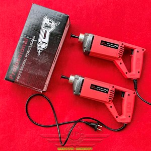 Máy Đầm Dùi Rung Bê Tông Cầm Tay 750W