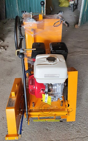 Máy Cắt Bê Tông KC20 Vifuco Động Cơ Yuante 420TQ